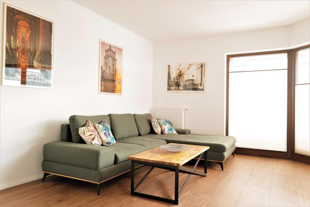 Central Port Warsaw Apartment 外观 照片