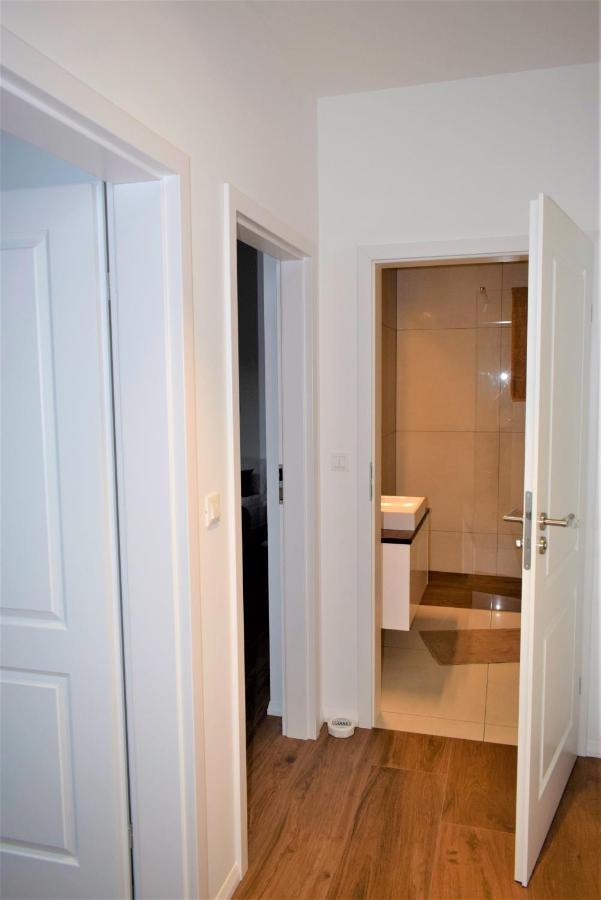 Central Port Warsaw Apartment 外观 照片